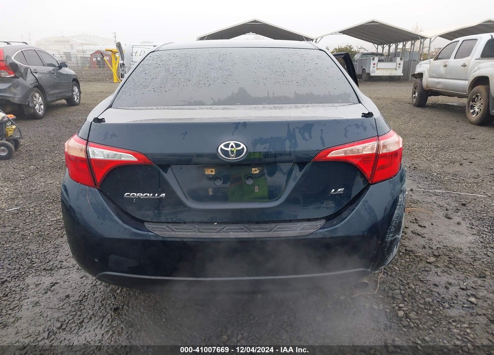 2018 TOYOTA COROLLA LE VIN: 5YFBURHE4JP794848