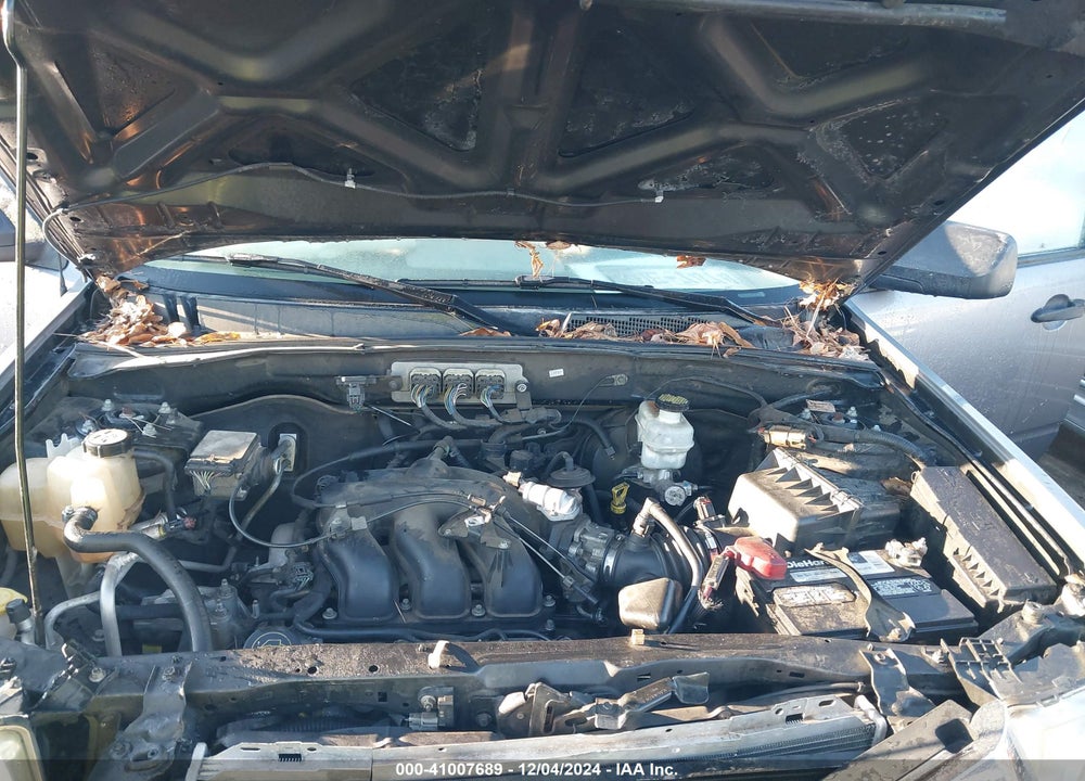 2008 FORD ESCAPE XLT VIN: 1FMCU03108KA83382