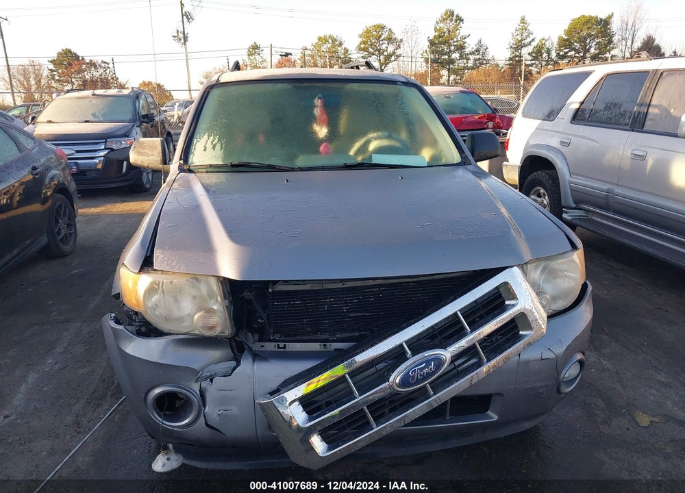 2008 FORD ESCAPE XLT VIN: 1FMCU03108KA83382