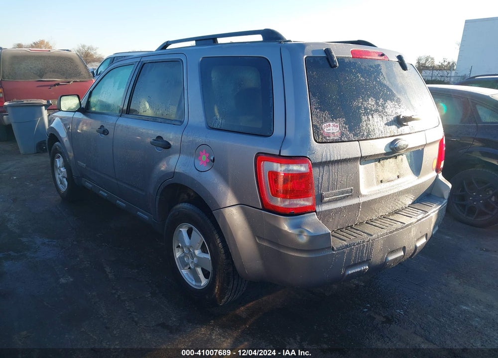 2008 FORD ESCAPE XLT VIN: 1FMCU03108KA83382