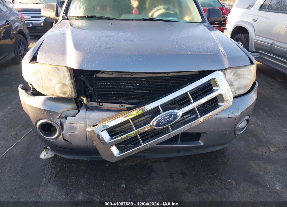 2008 FORD ESCAPE XLT VIN: 1FMCU03108KA83382