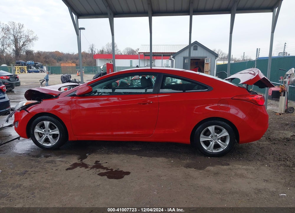 2013 HYUNDAI ELANTRA GS VIN: KMHDH6AE7DU008985