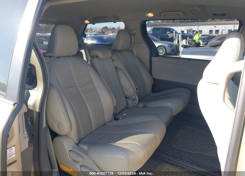 2012 TOYOTA SIENNA XLE V6 8 PASSENGER VIN: 5TDYK3DC8CS194006