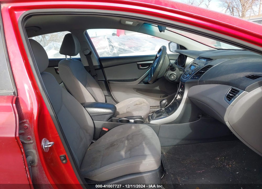 2016 HYUNDAI ELANTRA VIN: KMHDH4AEXGU546170