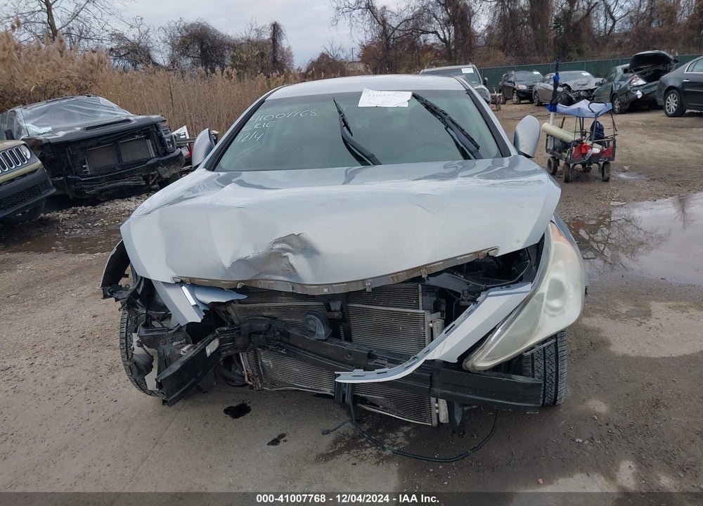2011 HYUNDAI SONATA VIN: 5NPEB4AC5BH235385