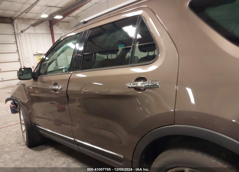 2015 FORD EXPLORER XLT VIN: 1FM5K8D82FGB79975