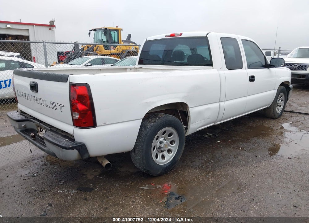 2005 CHEVROLET SILVERADO 1500 WORK TRUCK VIN: 1GCEC19X15Z132898