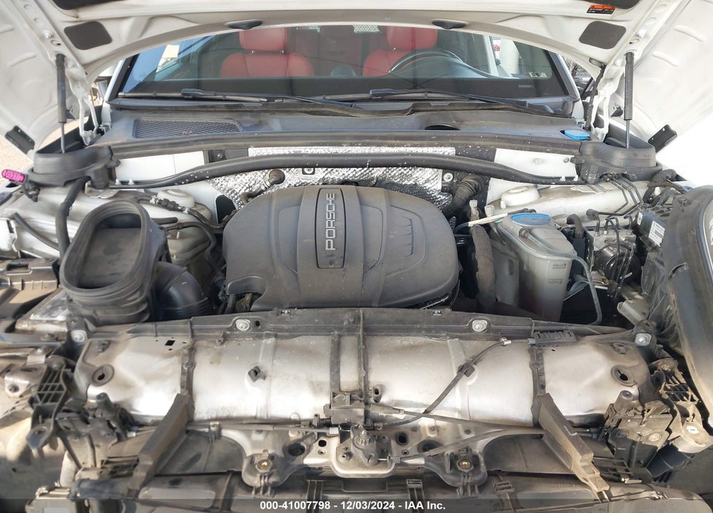 2018 PORSCHE MACAN VIN: WP1AA2A51JLB07614