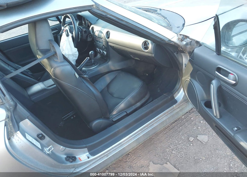 2011 MAZDA MX-5 MIATA GRAND TOURING VIN: JM1NC2PF6B0214383