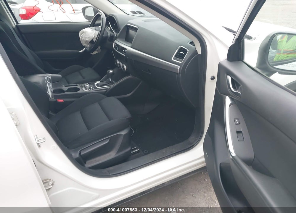 2016 MAZDA CX-5 TOURING VIN: JM3KE4CY0G0788718