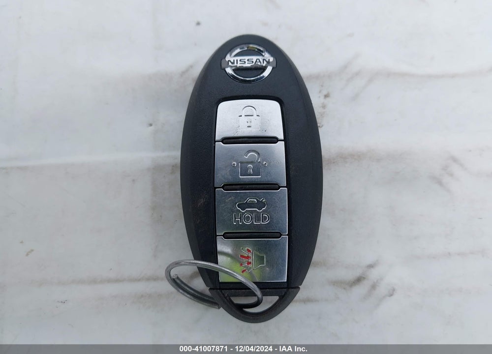 2017 NISSAN SENTRA SR VIN: 3N1AB7AP5HY338274
