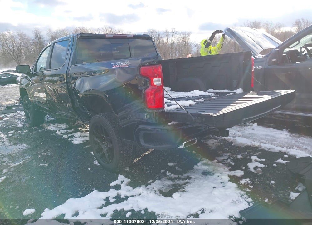 2021 CHEVROLET SILVERADO 1500 4WD SHORT BED LT TRAIL BOSS VIN: 3GCPYFED1MG127900
