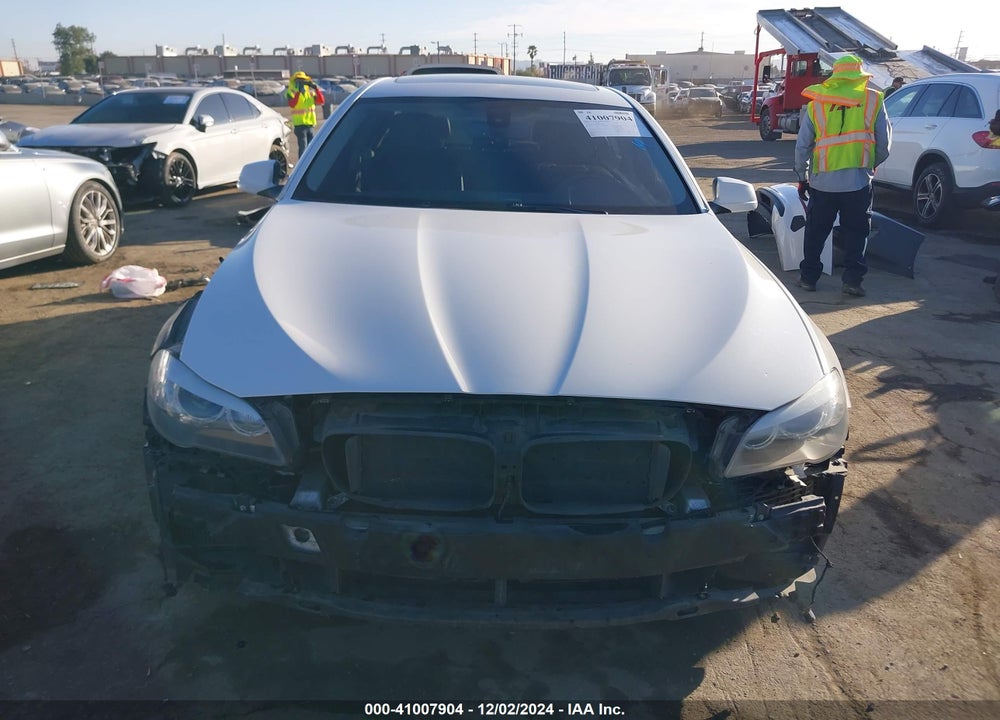 2013 BMW 528I VIN: WBAXG5C51DD234822