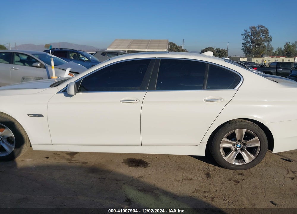 2013 BMW 528I VIN: WBAXG5C51DD234822