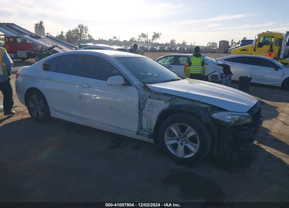 2013 BMW 528I VIN: WBAXG5C51DD234822