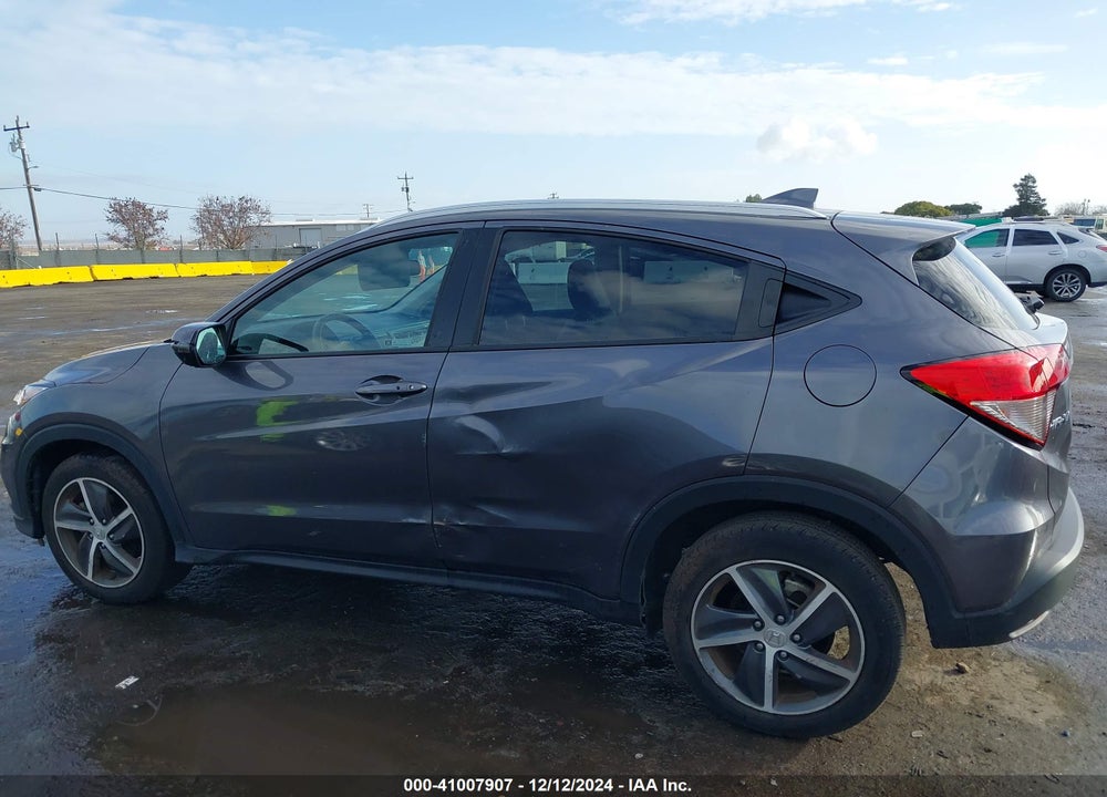 2022 HONDA HR-V VIN: 3CZRU6H75NM720585