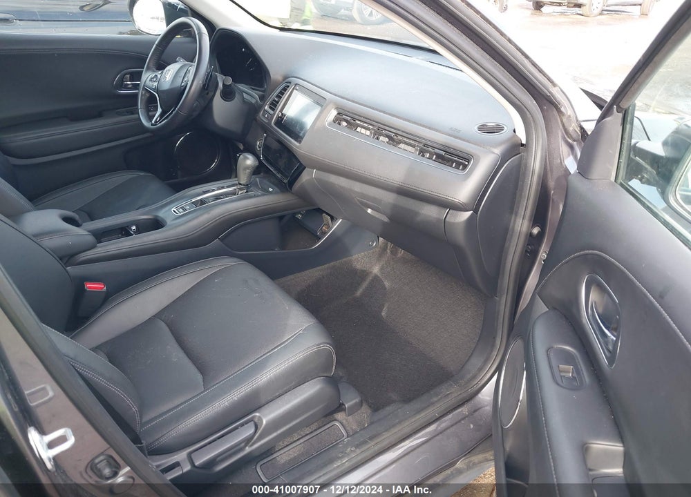 2022 HONDA HR-V VIN: 3CZRU6H75NM720585