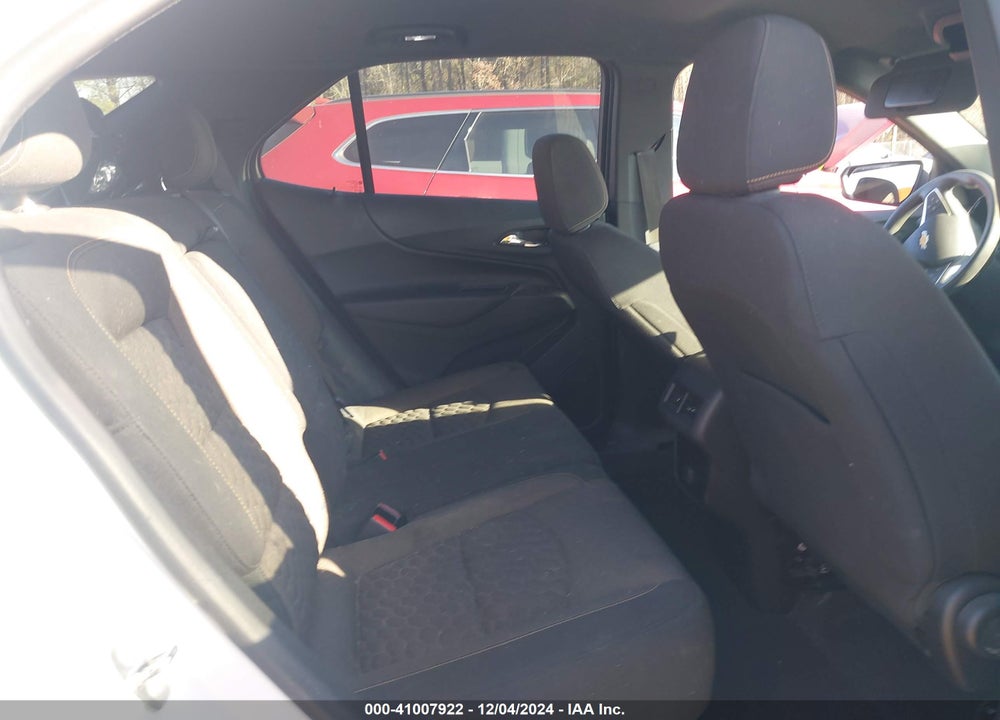 2018 CHEVROLET EQUINOX LT VIN: 2GNAXJEV9J6338667