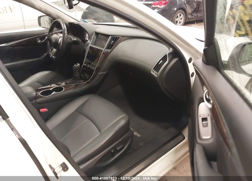 2018 INFINITI Q50 3.0T LUXE VIN: JN1EV7AR4JM436716