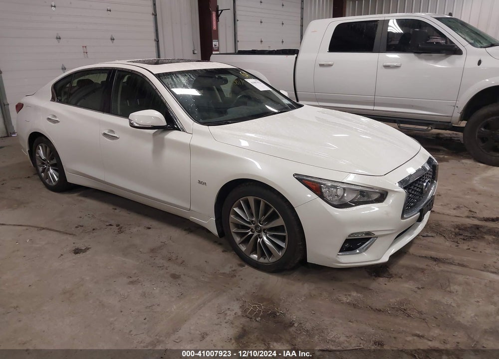 2018 INFINITI Q50 3.0T LUXE VIN: JN1EV7AR4JM436716