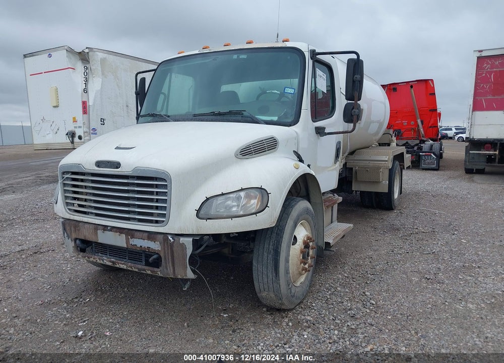 2010 FREIGHTLINER M2 106 MEDIUM DUTY VIN: 1FVACXDT1ADAU2008