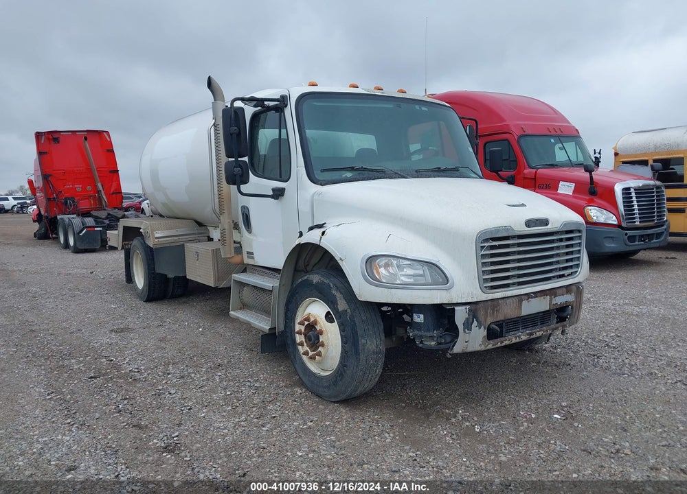 2010 FREIGHTLINER M2 106 MEDIUM DUTY VIN: 1FVACXDT1ADAU2008