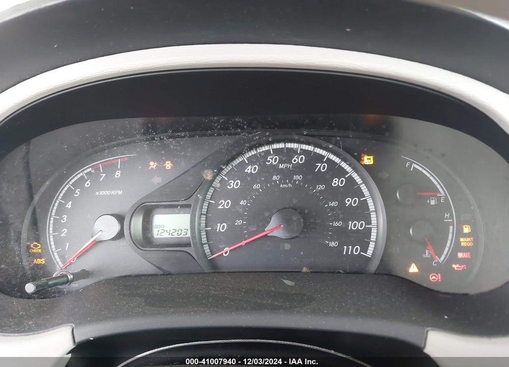 2014 TOYOTA SIENNA LE V6 8 PASSENGER VIN: 5TDKK3DC7ES501948
