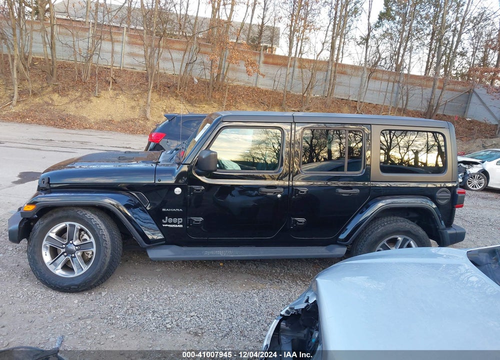 2020 JEEP WRANGLER UNLIMITED SAHARA VIN: 1C4HJXEN7LW152887