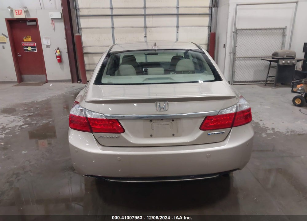 2014 HONDA ACCORD HYBRID VIN: 1HGCR6F56EA004372
