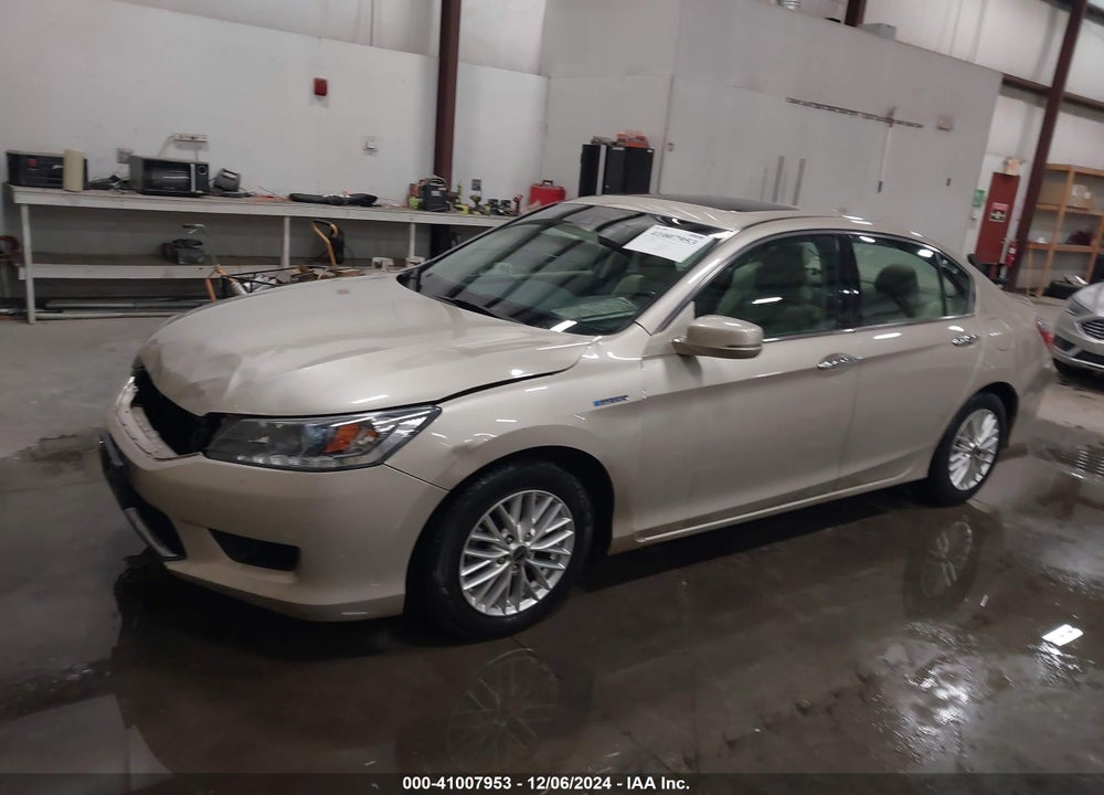 2014 HONDA ACCORD HYBRID VIN: 1HGCR6F56EA004372
