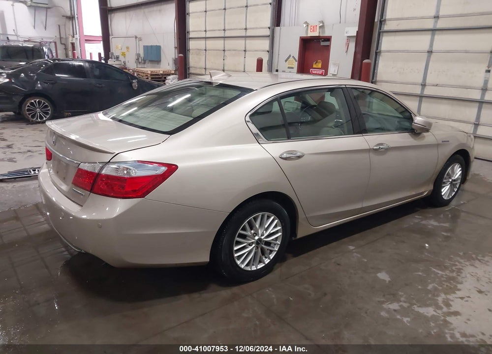 2014 HONDA ACCORD HYBRID VIN: 1HGCR6F56EA004372