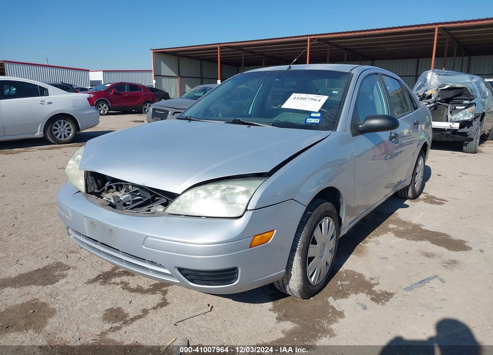 2005 FORD FOCUS ZX4 VIN: 1FAFP34N35W210583