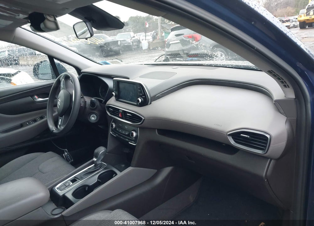 2019 HYUNDAI SANTA FE SE VIN: 5NMS2CAD1KH037244