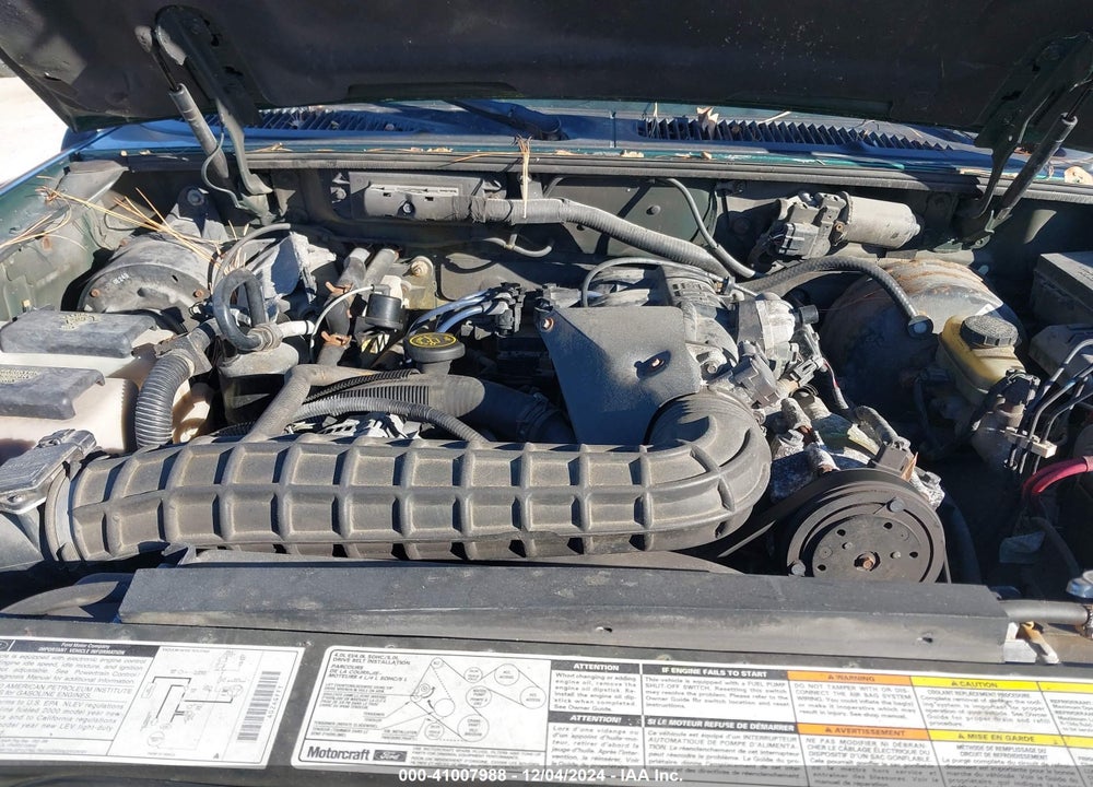 2000 FORD EXPLORER XLS VIN: 1FMZU62X1YUB77696