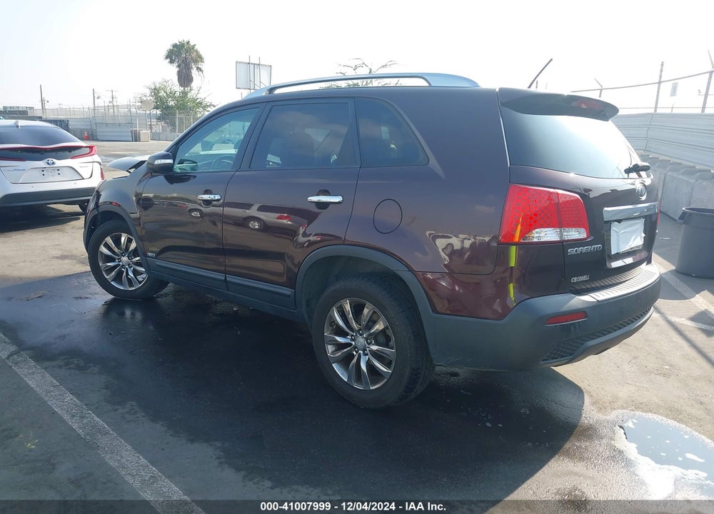 2011 KIA SORENTO EX V6 VIN: 5XYKUDA29BG149783