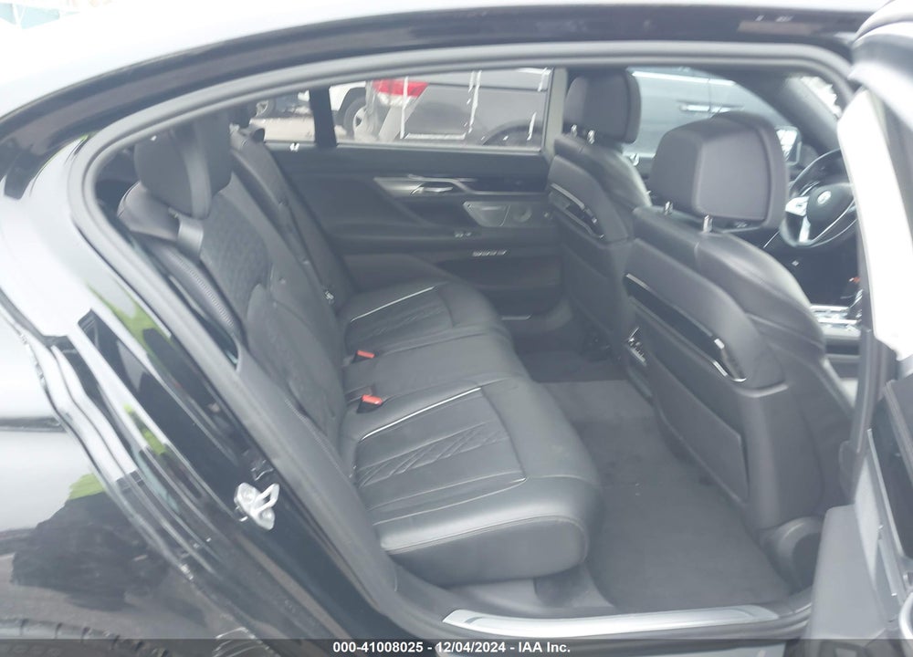 2018 BMW ALPINA B7 XDRIVE VIN: WBA7F2C51JG856106