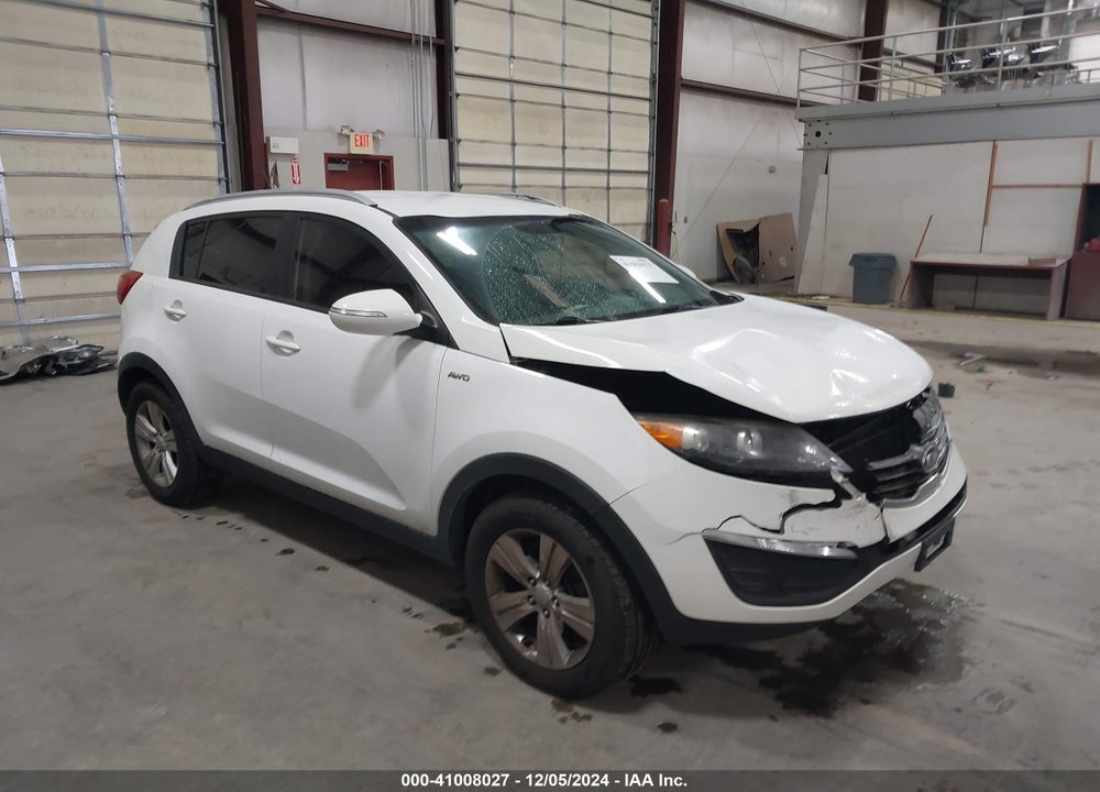 2011 KIA SPORTAGE VIN: KNDPBCA22B7153872