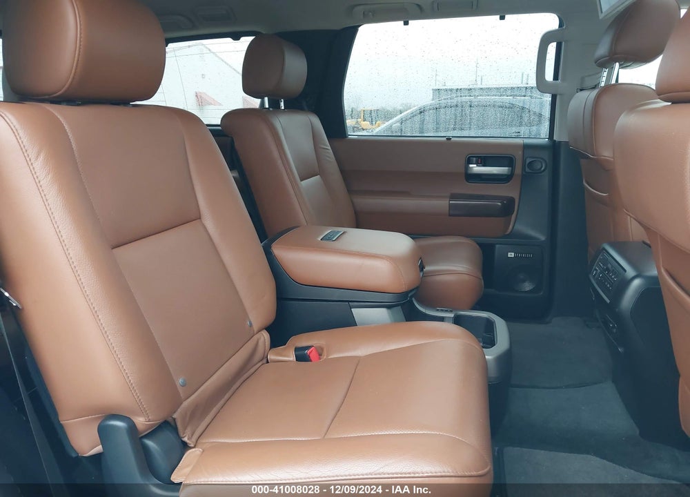 2012 TOYOTA SEQUOIA PLATINUM 5.7L V8 VIN: 5TDDW5G17CS057115