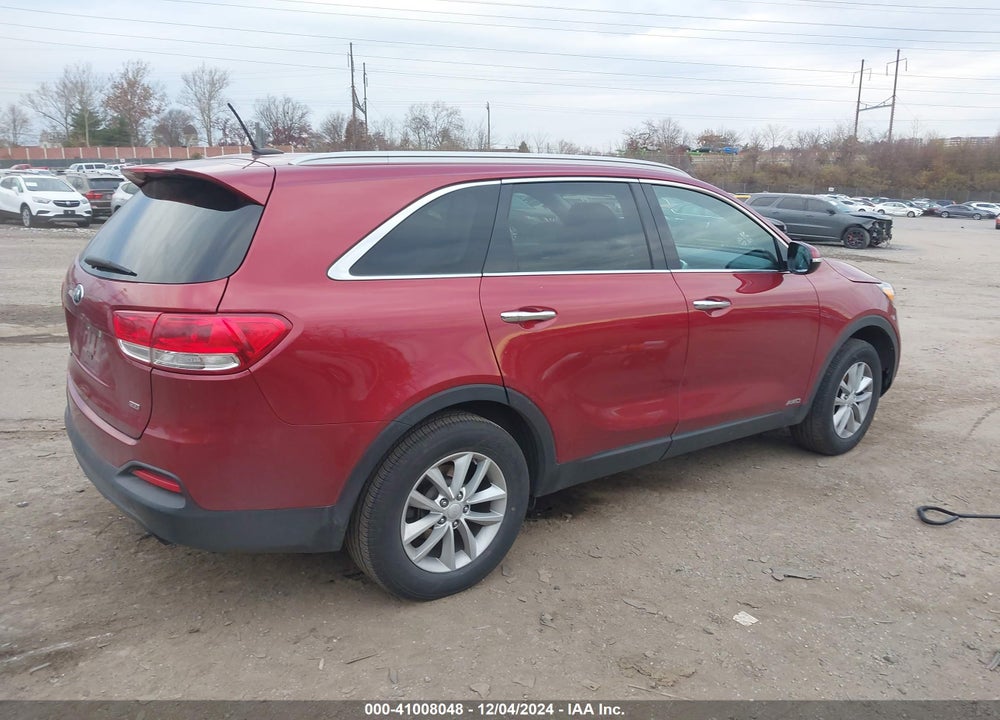 2017 KIA SORENTO 2.4L LX VIN: 5XYPGDA33HG214061