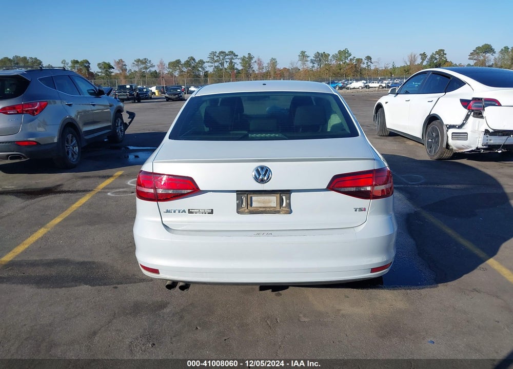 2017 VOLKSWAGEN JETTA 1.4T S VIN: 3VW2B7AJ5HM312694