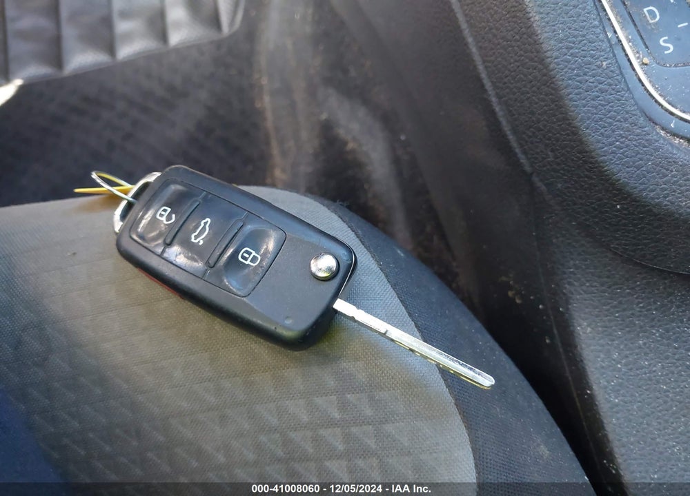 2017 VOLKSWAGEN JETTA 1.4T S VIN: 3VW2B7AJ5HM312694