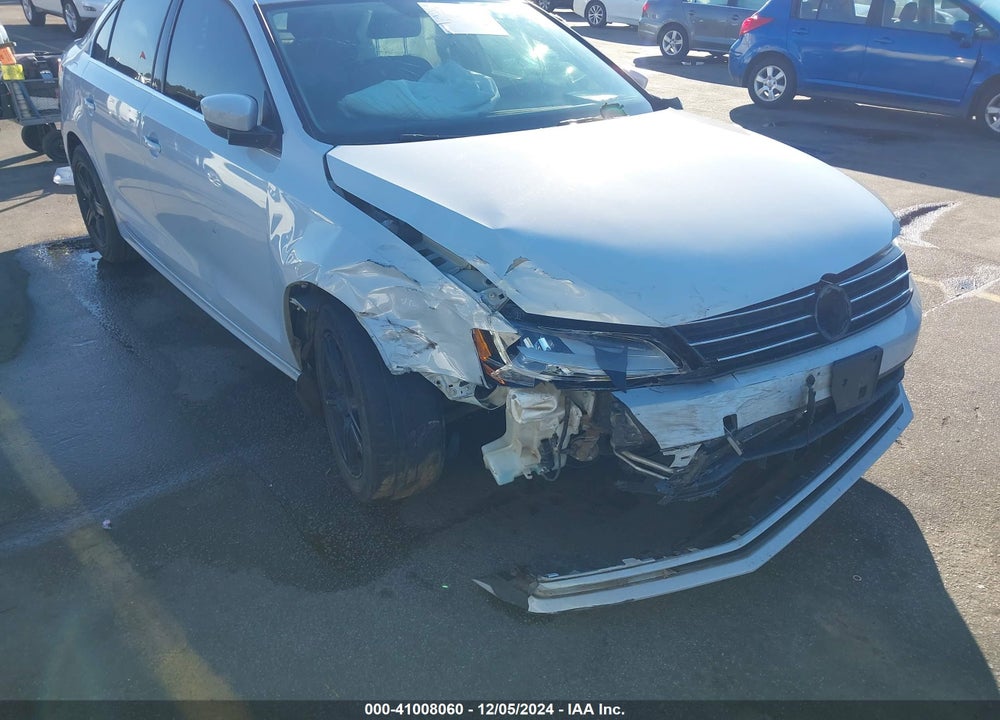 2017 VOLKSWAGEN JETTA 1.4T S VIN: 3VW2B7AJ5HM312694