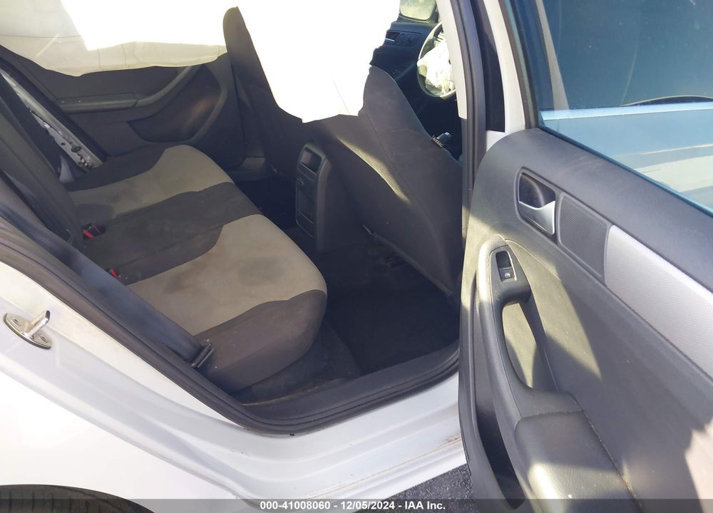2017 VOLKSWAGEN JETTA 1.4T S VIN: 3VW2B7AJ5HM312694