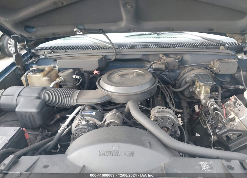 1994 CHEVROLET SUBURBAN K1500 VIN: 1GNFK16K6RJ388241
