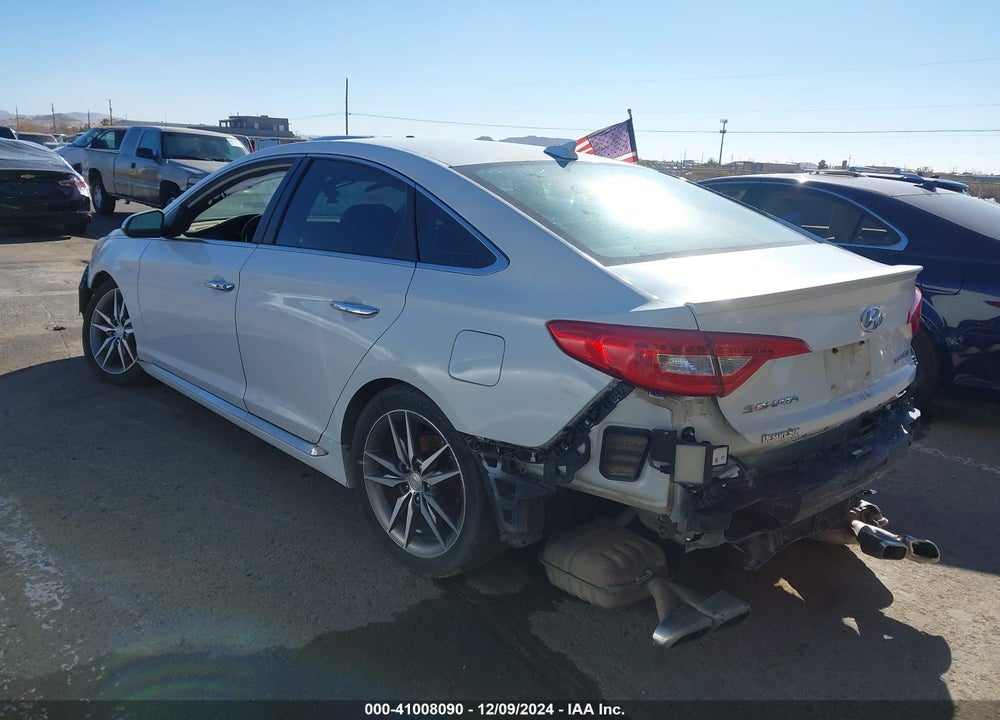 2015 HYUNDAI SONATA VIN: 5NPE34AB5FH096725