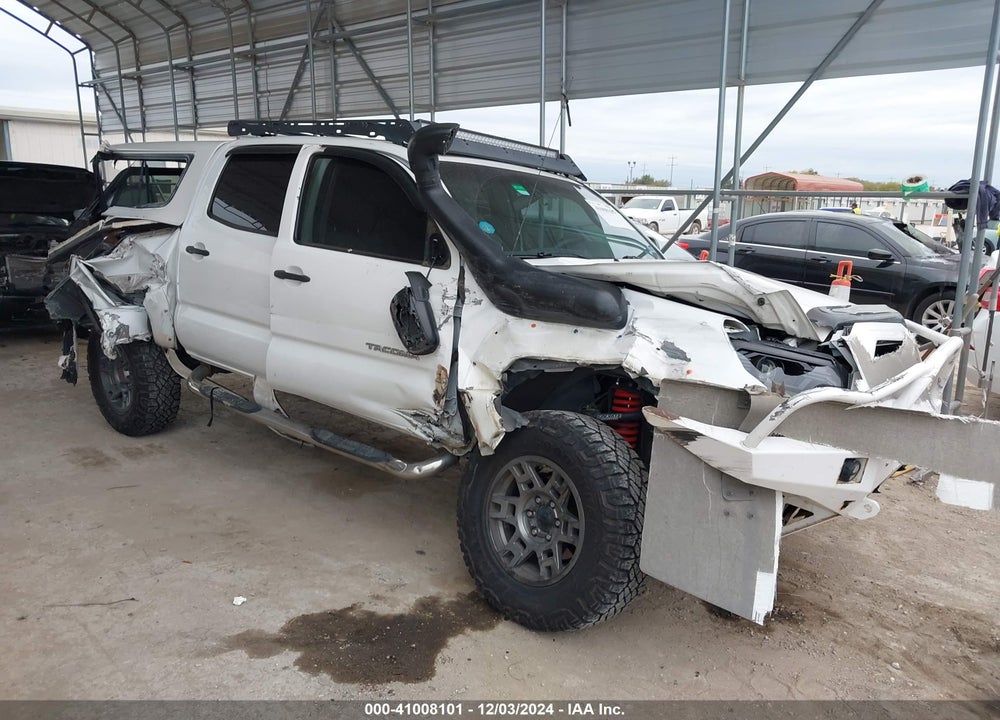 2015 TOYOTA TACOMA BASE V6 VIN: 3TMLU4EN9FM202936