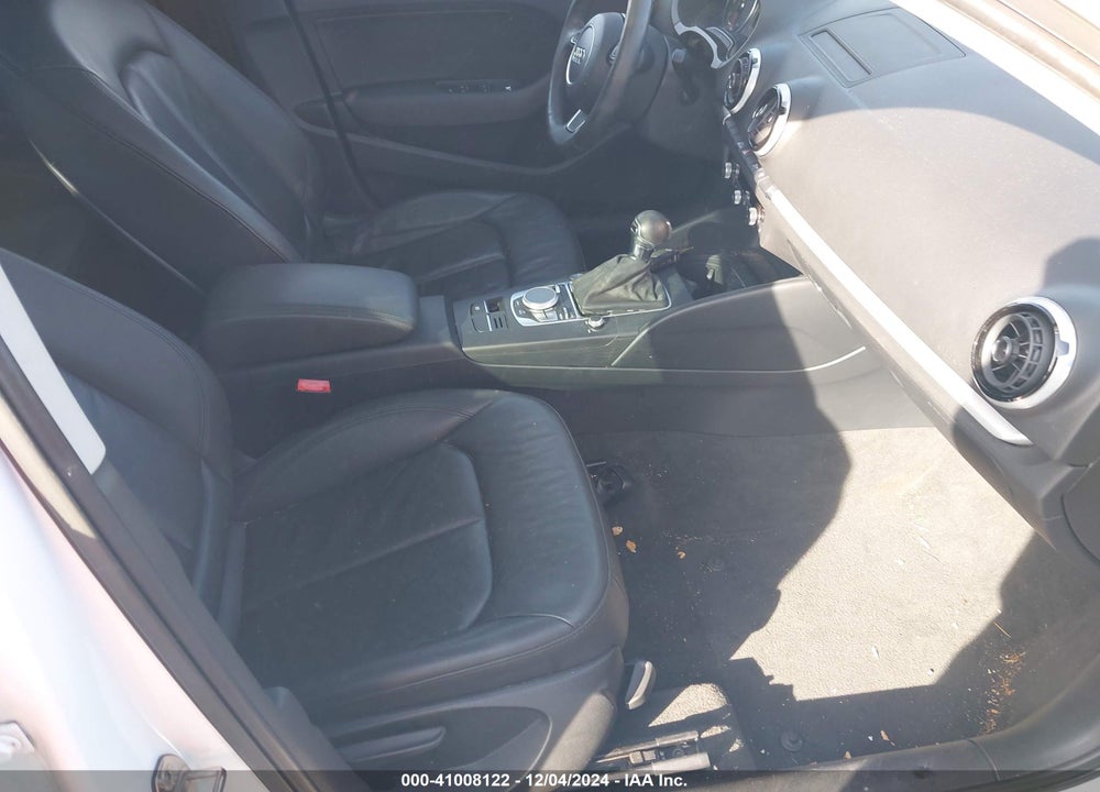 2016 AUDI A3 VIN: WAUA7GFF2G1010776
