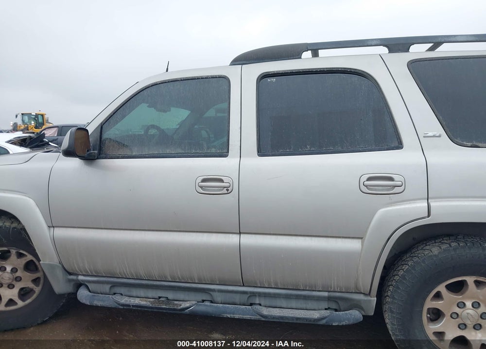 2005 CHEVROLET TAHOE Z71 VIN: 1GNEC13T15R245733