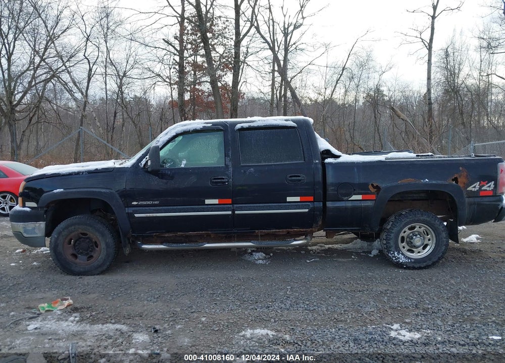 2005 CHEVROLET SILVERADO 2500HD LS VIN: 1GCHK23U75F839641