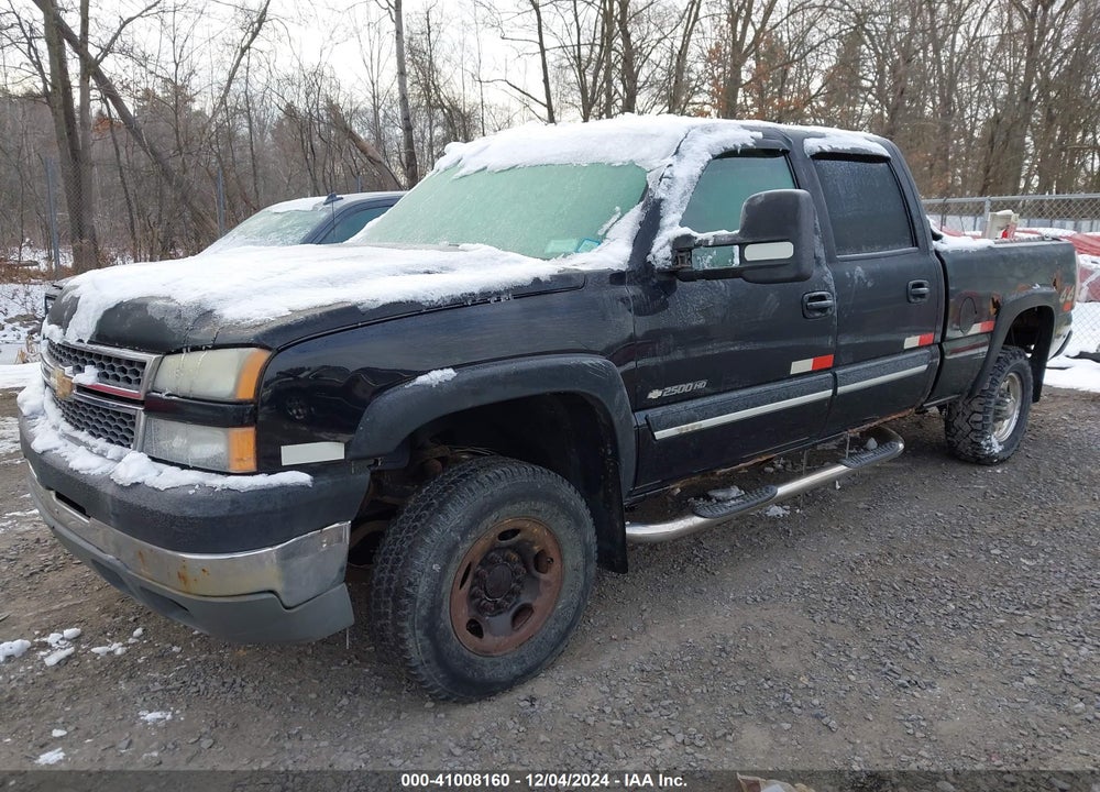 2005 CHEVROLET SILVERADO 2500HD LS VIN: 1GCHK23U75F839641